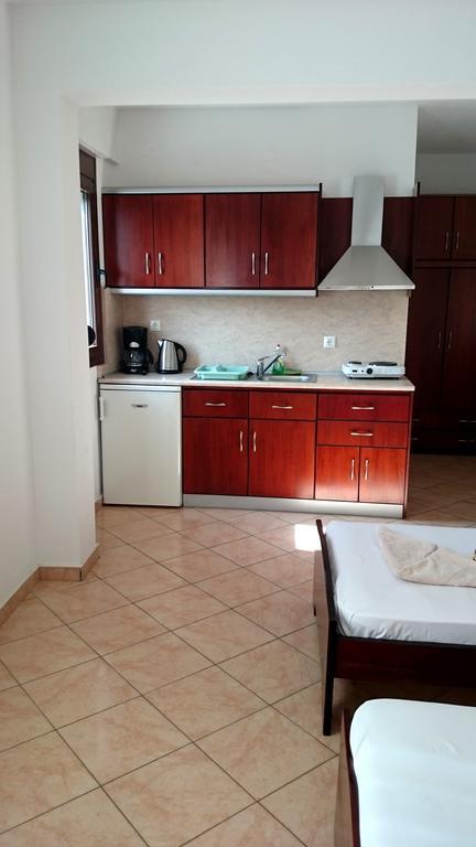 Petrino Apartman Szárti Szoba fotó